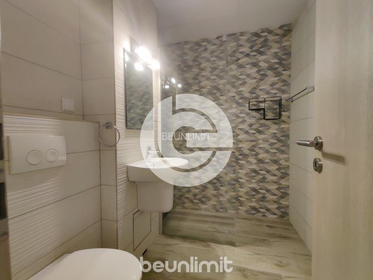 Apartament 3 camere decomandat, etaj 1, zona centrală - 12