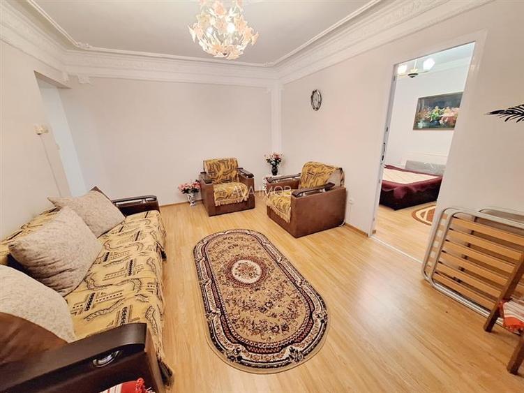 Apartament 2 camere, mobilat si utilat, etaj 2, zona Cora - 10