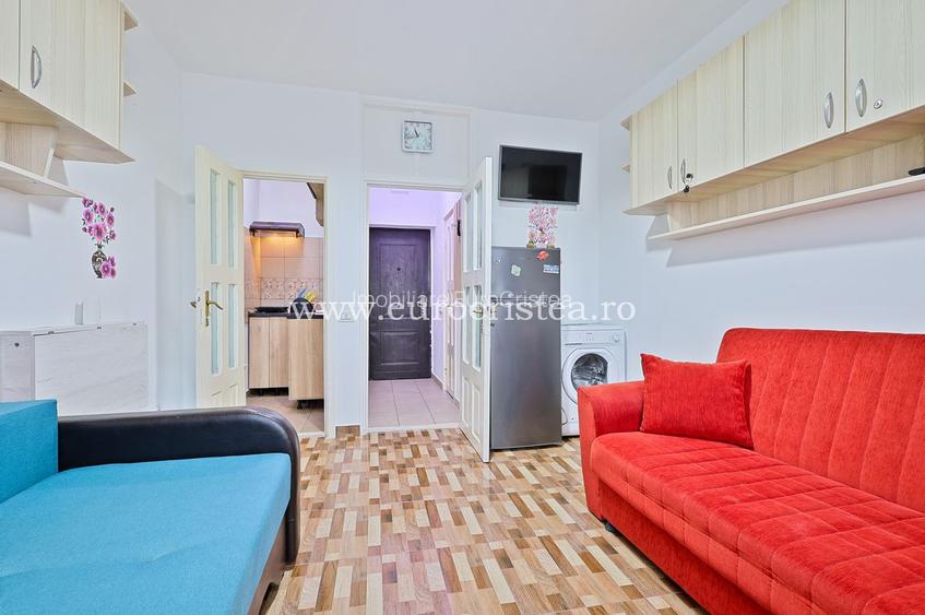 Garsonieră de vânzare în Stațiunea Saturn, doar 550m până la plajă - 2