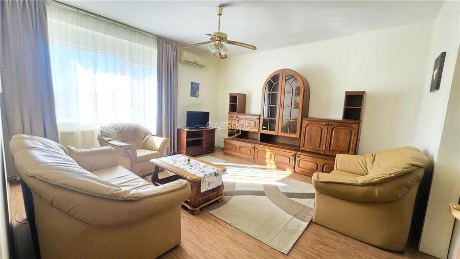 Centru | Apartament cu 3 camere + garaj | Calea Traian - 5