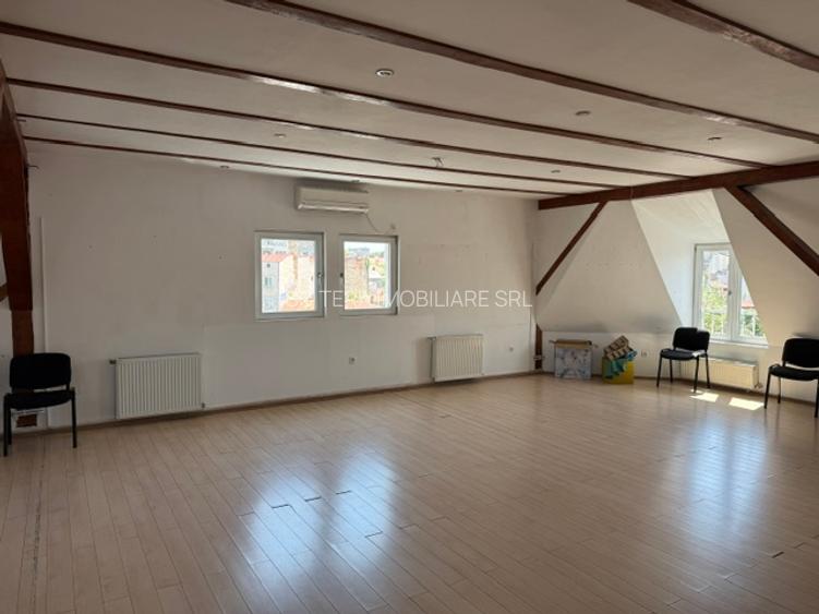 OFERTA INCHIRIERE AP 4 CAM IN VILA TIP MANSARDA - 8