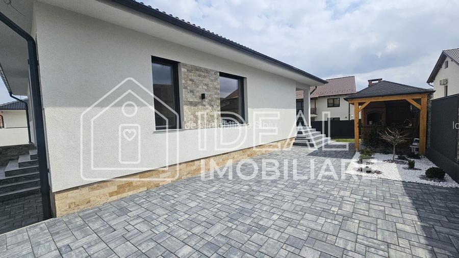 Casa pe un singur Nivel cu 450 mp de teren, in Selimbar - 5
