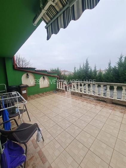 Casa D+P+E  zona Garii Oradea - 8