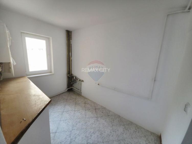 Apartament cu 3 camere de vânzare în zona Maratei - 19