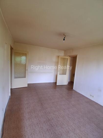 3 Camere Brancoveanu – Aleea Calinesti - Parcare - 8
