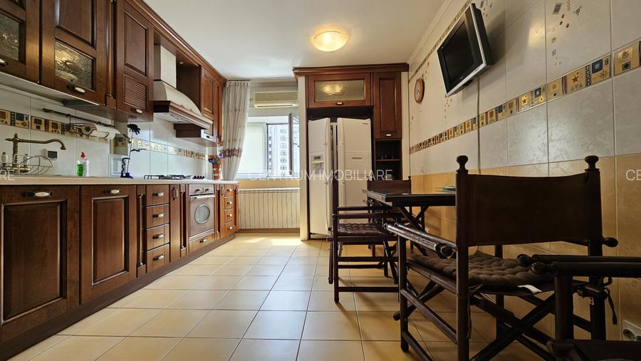 Libertatii * Palatul Parlamentului 4 camere modificat in 2 - 8