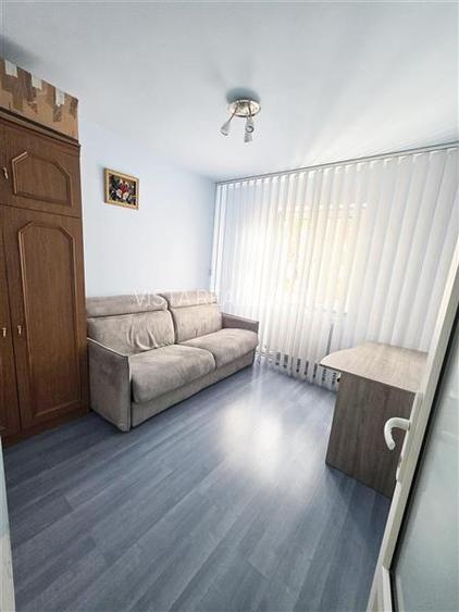 Vind apartament doua camere semidecomandat Brasov - 5