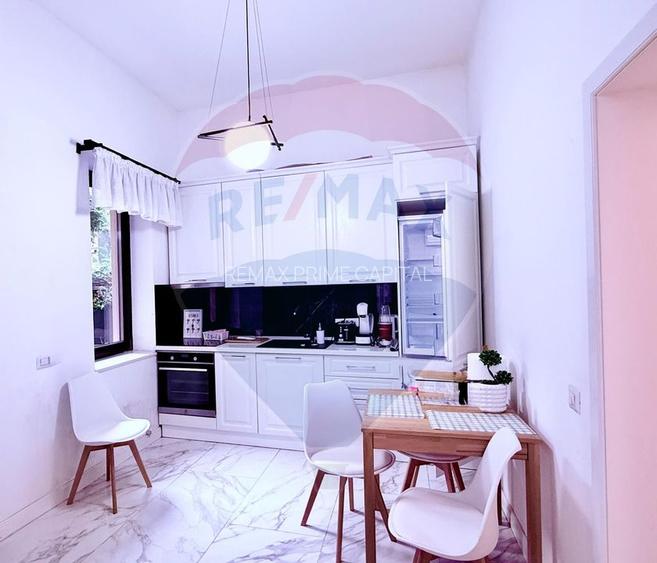 Apartament de închiriat ultracentral - Str Cuza Vodă - 6