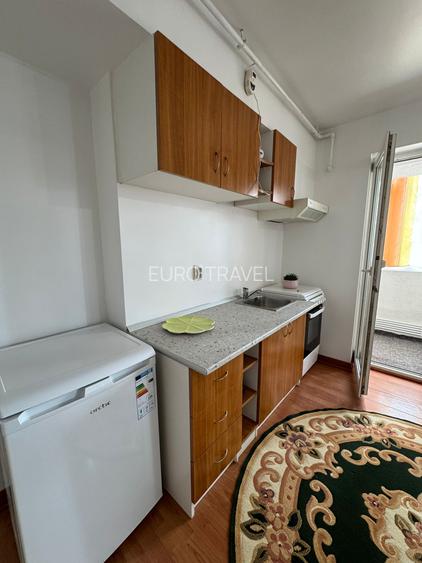 garsoniera  spatioasa , 35 mp,centrala gaz, Dacia -  Bd Tomis ,  350 euro - 27