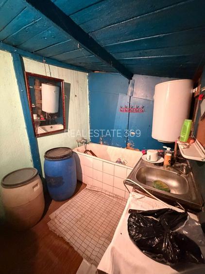 URGENT!, CASA LA PRET DE APARTAMENT, singur curte,, NEGOCIABIL - 7