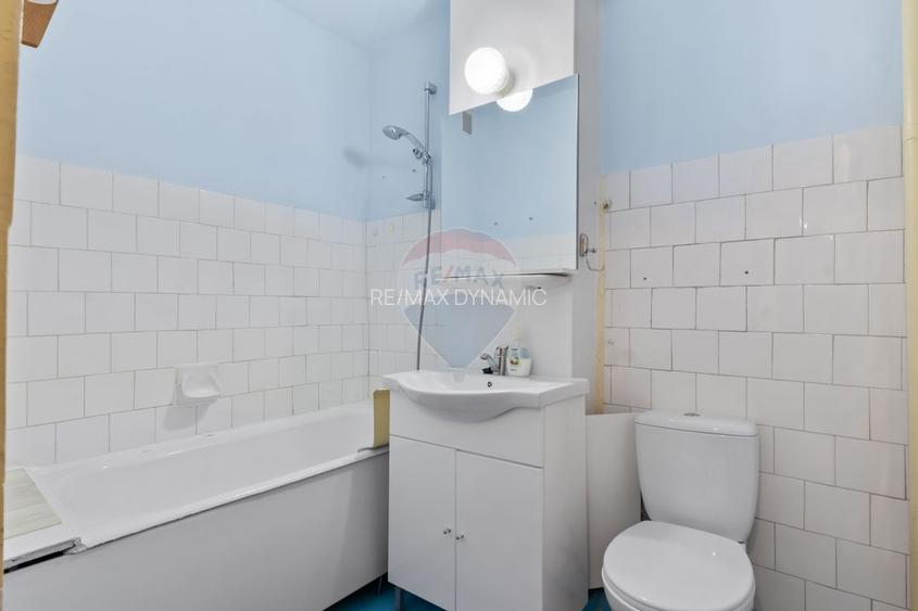 Apartament cu 3 camere NOU RENOVAT, PRIMA ÎNCHIRIER - zona Polivalentă - 9