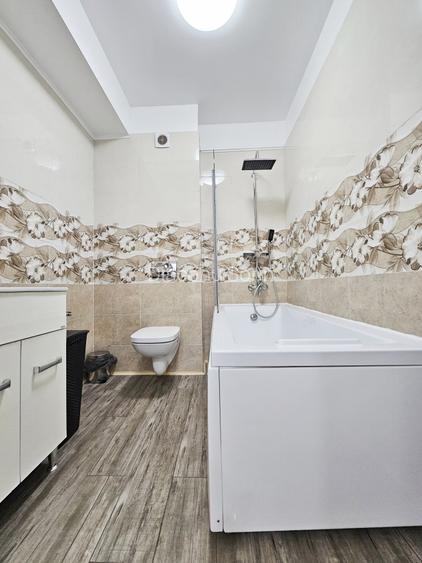 Apartament decomandat cu vedere la mare și lac - 10