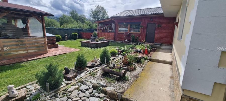 Oportunitate de investitie. Pensiune de vanzare la Vistisoara. - 31