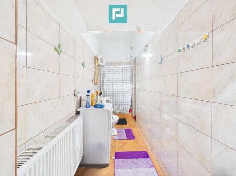 Apartament cu 2 camere,  75 mp, central, Arad - 12