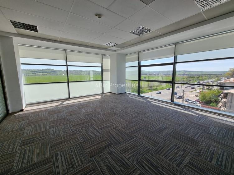 Spații de birouri clasa A de inchiriat, Pacurari, zona Mall Moldova- COMISION 0% - 11