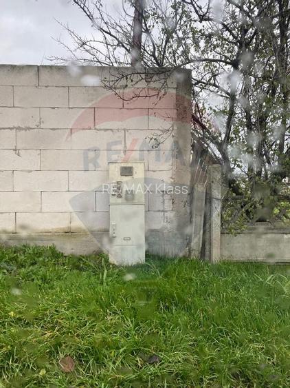 Teren Strategic in Lumina - deschidere la 3 strazi - langa Baza Nato - 34