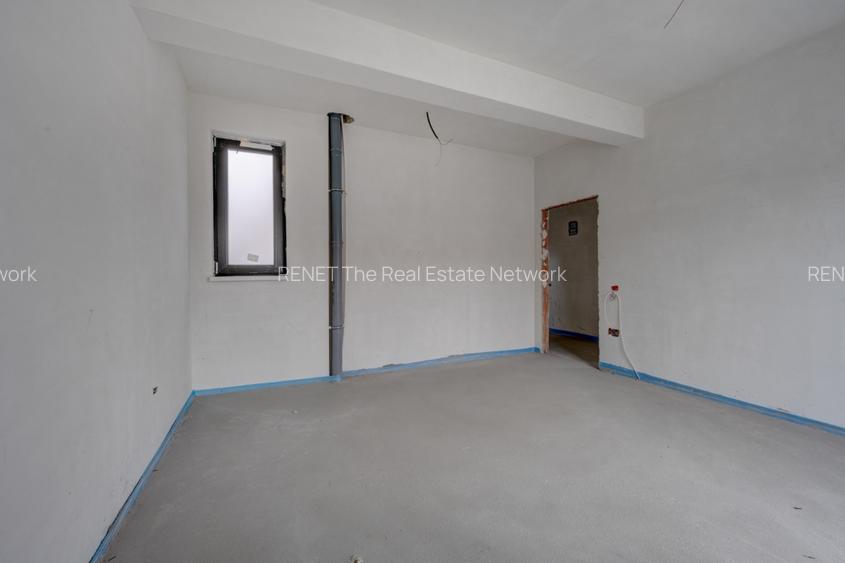 Casa se preda finisata - 4 bai -3 dormitoare - curte - parcare -  metrou Păcii - 8