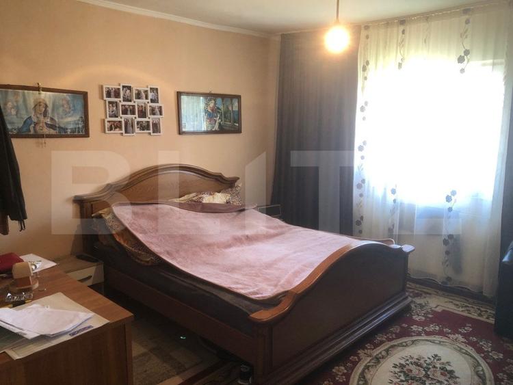 Casa cu 3 camere si anexe, 170 mp, zona Carpati 2