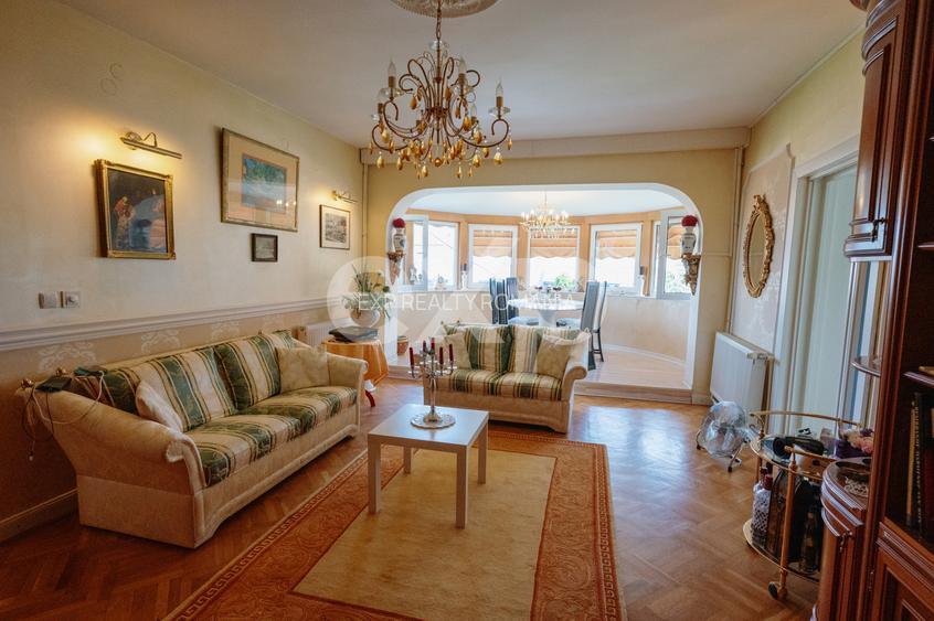 Apartament 4 camere în casă tip elvetian, cu teren propriu, garaj și grădină - 7