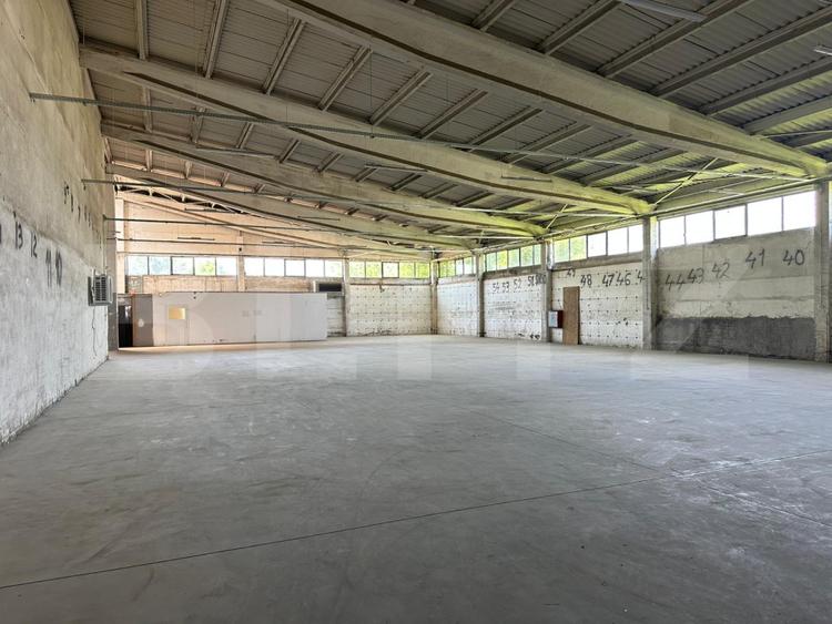 Hală industrială – 1350 mp, compartimentabilă!