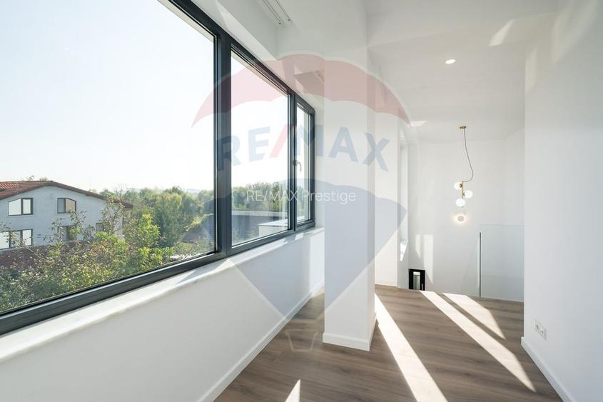 Casă / Vilă cu 5 camere în zona Central - 17