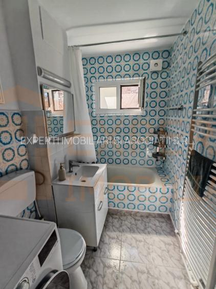 Apartament 3 camere, situat in zona Inel I - 4