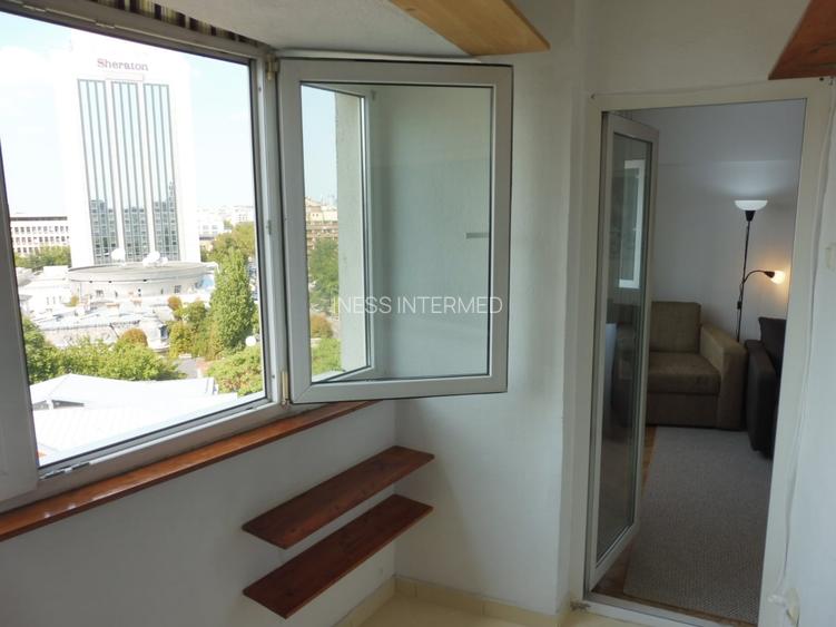 PIATA ROMANA LANGA METROU, AP 2 CAM BLOC 1992, MOBILAT SI UTILAT - 14