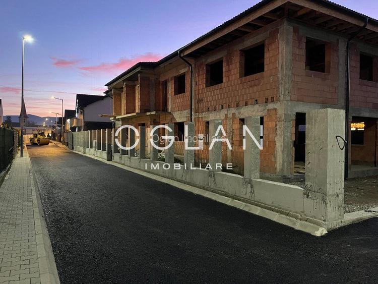 Casa Moderna 4 cam, curte 150 mp - Selimbar, COMISION 0% - 2