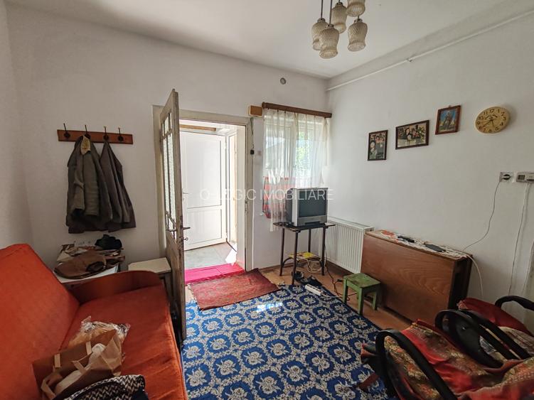 Casa 6 camere libera la vanzare zona Bartolomeu - 11