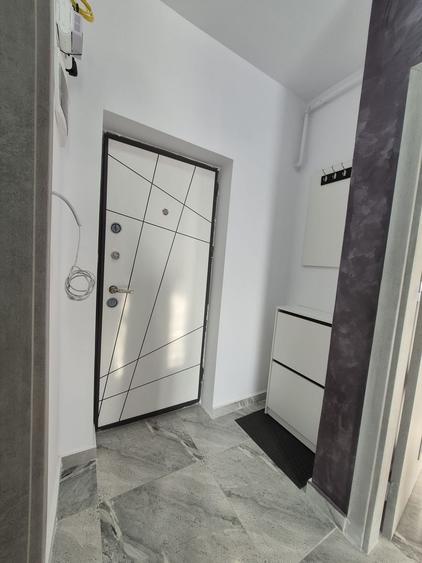 Închiriez garsoniera decomandata, mobilata și utilata integral, de lux.
