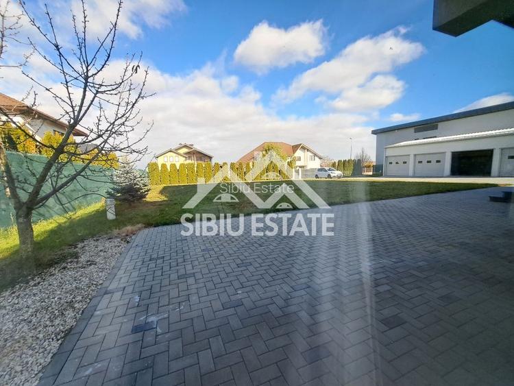 Casa Sibiu, terase panoramice, garaje, teren mare, Sura Mica - 34