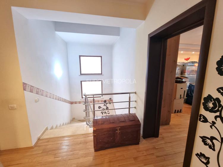 Vila cu piscina - 10