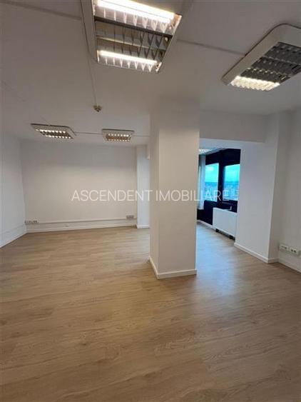 Spatiu de birouri renovat, Centrul Civic, Brasov - 12