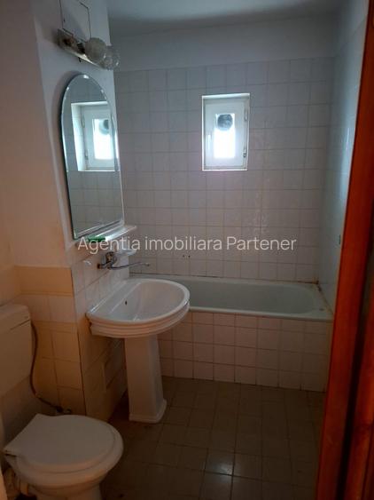 3 camere Gavana 3 , Decomandat / centrală , Amplasament DEOSEBIT! - 9