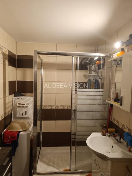 Apartament 2 camere, de vânzare, zona între lacuri, strada Tulcea,  etaj 3/4 - 6