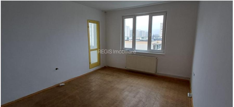 Apartament 2 camere ,etaj intermediar,Calea Bucuresti - 6