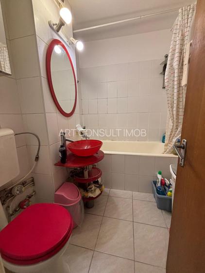 Garsoniera | Titan | Decomandata | Balcon | Bloc Anvelopat - 7