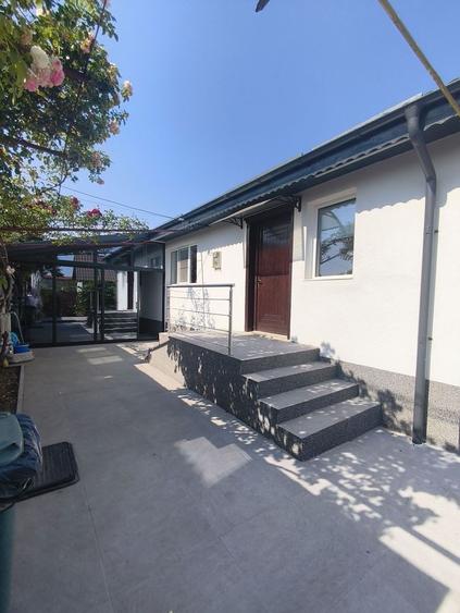 Casa BCA Cumpăna, renovata TOTAL 2025, 4 camere, 2 buc+2 bai, garaj.