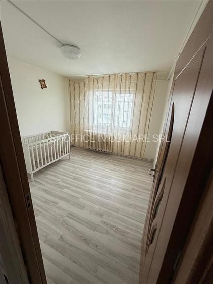 Apartament 2 camere semidecomandat in Mircea cel Batran - 4