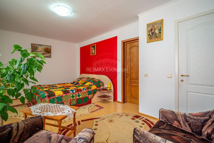 Casa spatioasa in Busteni, cu vedere superba catre Muntii Bucegi - 18