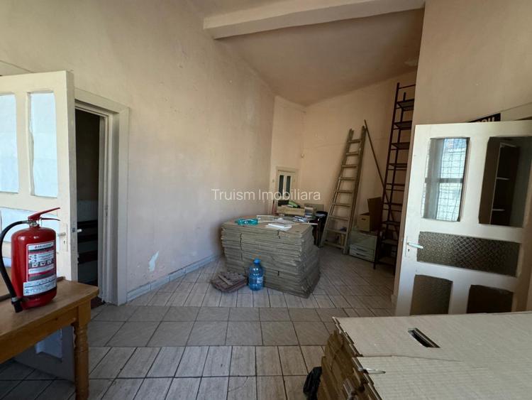 Casa boiereasca Ultracentrala, cu potential comercial deosebit! - 12