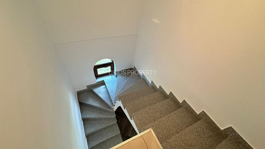 Vilă de vânzare 1500 mp teren - 16