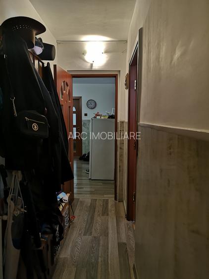 Apartament 3 camere decomandat, etajul 1 - 10