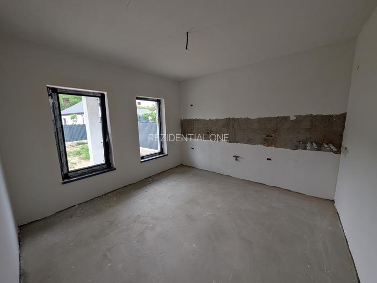 Vând casa la cheie în Hemeius - Parc Dendrologic - 8