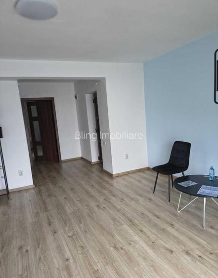  Spatiu 50mp pt. birou, comercial str.Corneliu Coposu. - 2