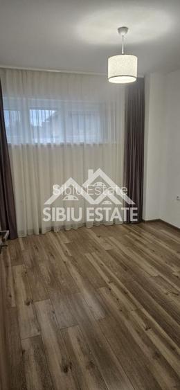 Apartament de inchiriat cu  3 camere,balcon, loc de parcarare, mobilat si utilat - 8