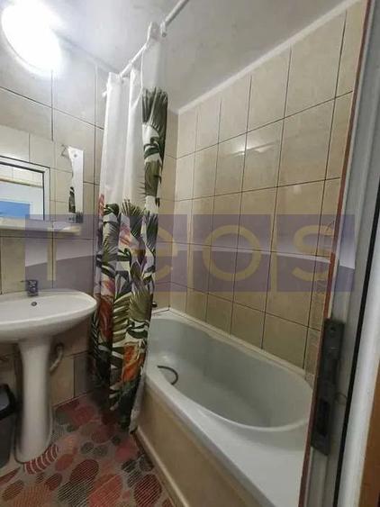 DE VANZARE – APARTAMENT  2 CAMERE ZONA VALEA OLTULUI | METROU - 4