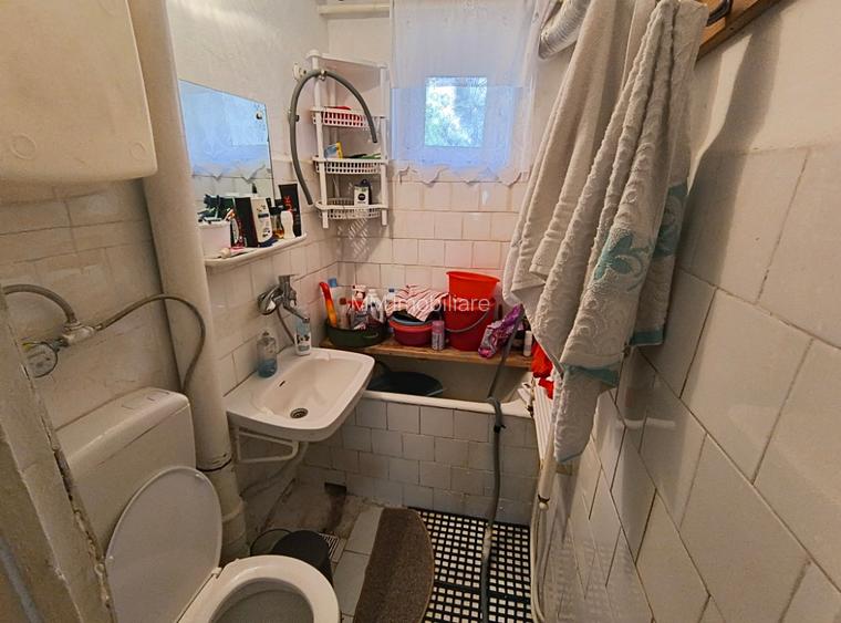 Apartament 3 camere SD ,etj 1 zona Bulevard _Scoala 7 - 9