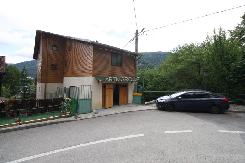 Vila Sinaia 8 camere | garaj | acces usor - 2