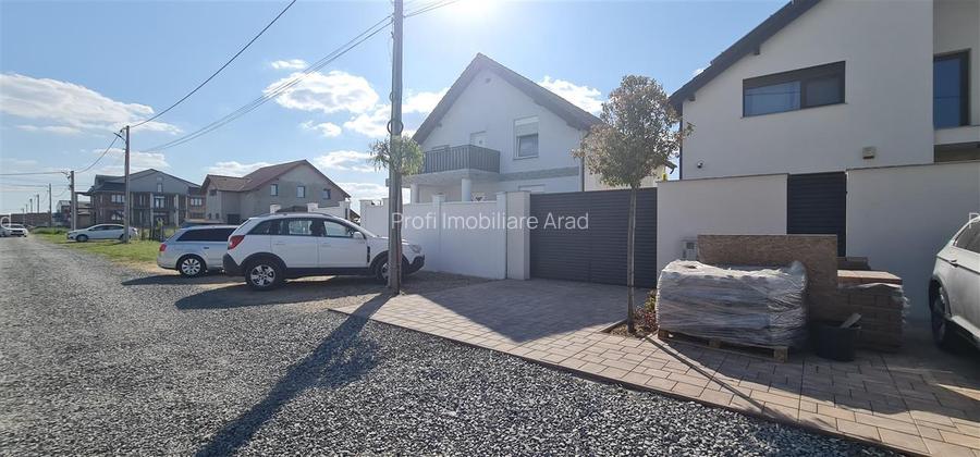 Vila P+M, Vladi, Cart.Europa 4-5 dormitoare, 193mp - 4